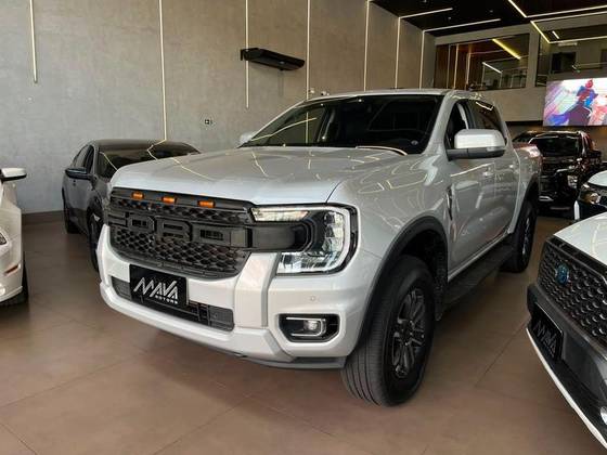 FORD RANGER 3.0 V6 TURBO DIESEL CD XLT 4X4 AUTOMÁTICO FORD RANGER 3.0 V6 TURBO DIESEL CD XLT 4X4 AUTOMÁTICO